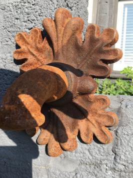 Gargouille Neptune – 23 cm – fonte rouille avec feuille de chêne